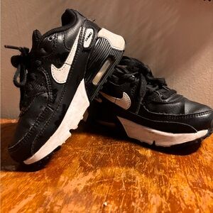Nike Kids Black and White Sneakers 10C